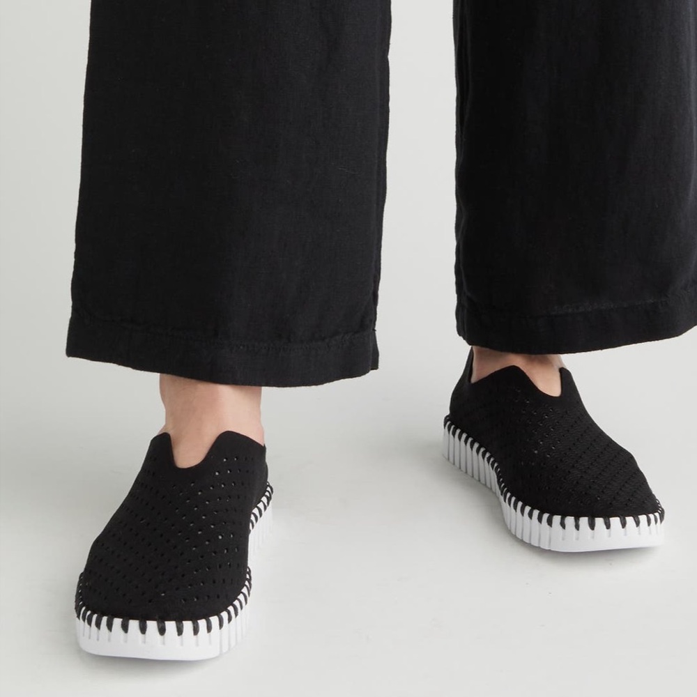Ilse Jacobsen Navy shoes